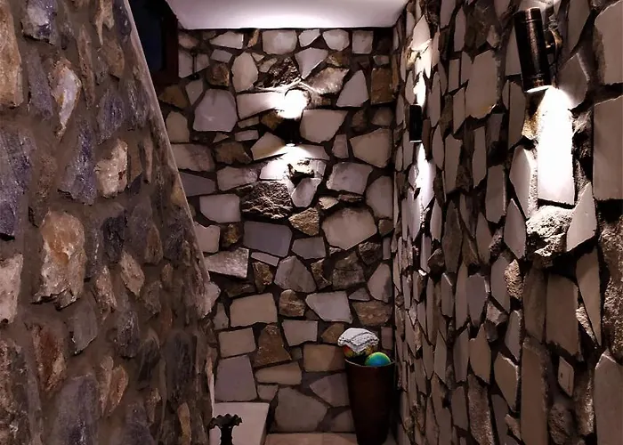 Pasas Castle - Unique Luxury