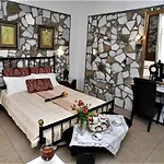 Pasas Castle - Unique Luxury Naxos City